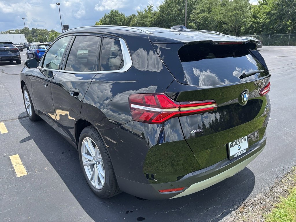 Used 2025 BMW X3 xDrive30i w/ Convenience Package image 3