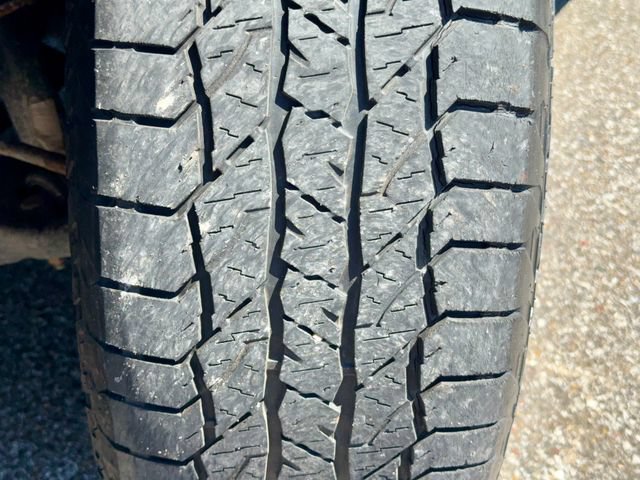 Used 2020 Ford F150 Platinum w/ Equipment Group 701A Luxury AWD/4WD image 33