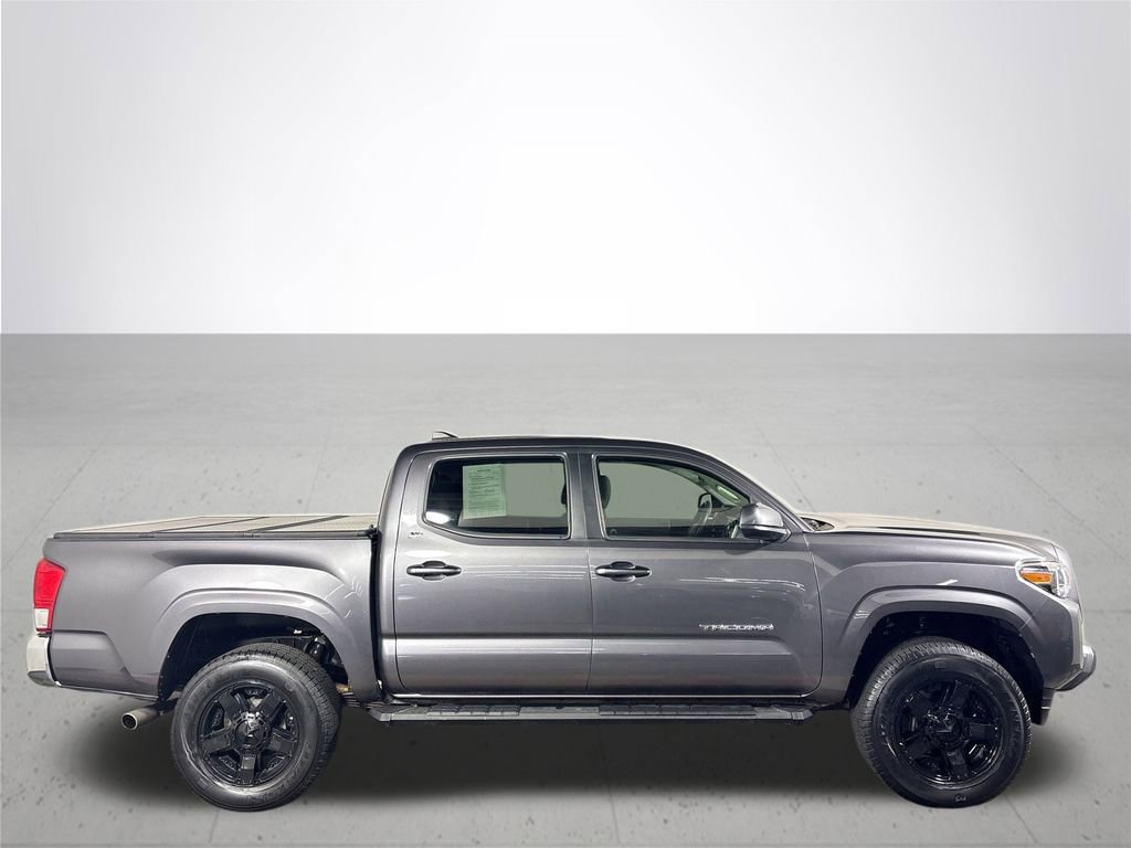 Used 2016 Toyota Tacoma SR5 image 5