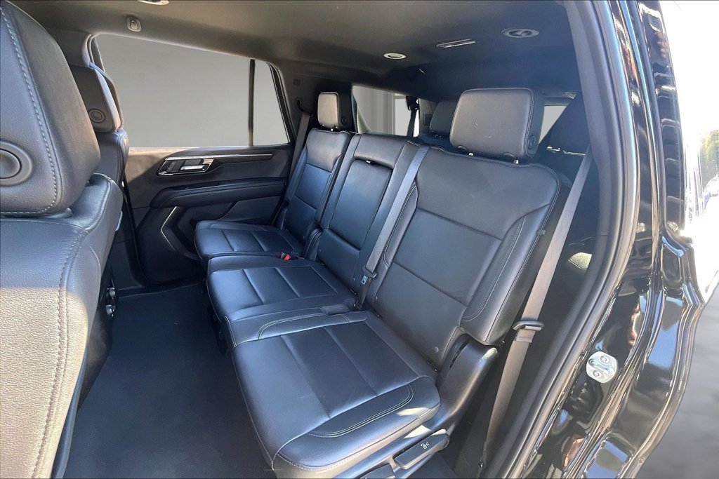 Used 2025 Chevrolet Tahoe LT AWD/4WD image 22