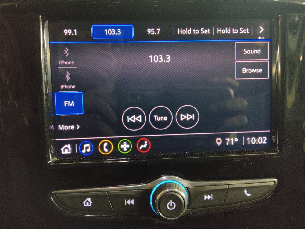 Used 2021 Chevrolet Traverse LS FWD image 25
