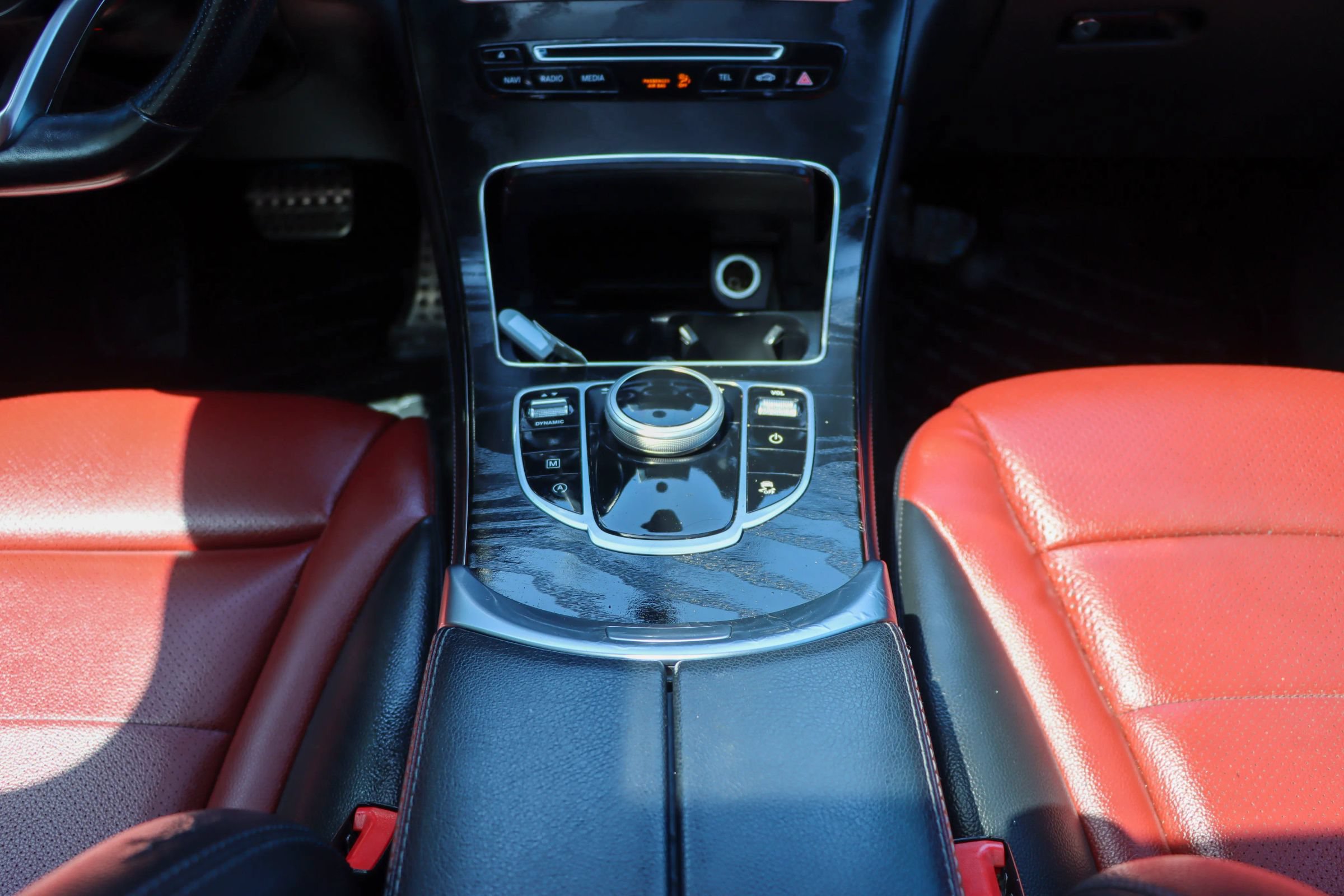 Used 2019 Mercedes-Benz GLC 300 4MATIC Coupe w/ AMG Line image 27