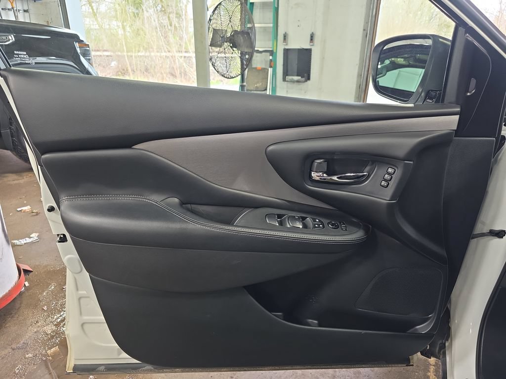 Used 2022 Nissan Murano SL AWD/4WD image 27