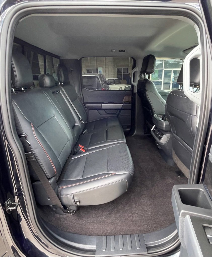 Used 2021 Ford F150 Lariat w/ Tow Technology Package image 29