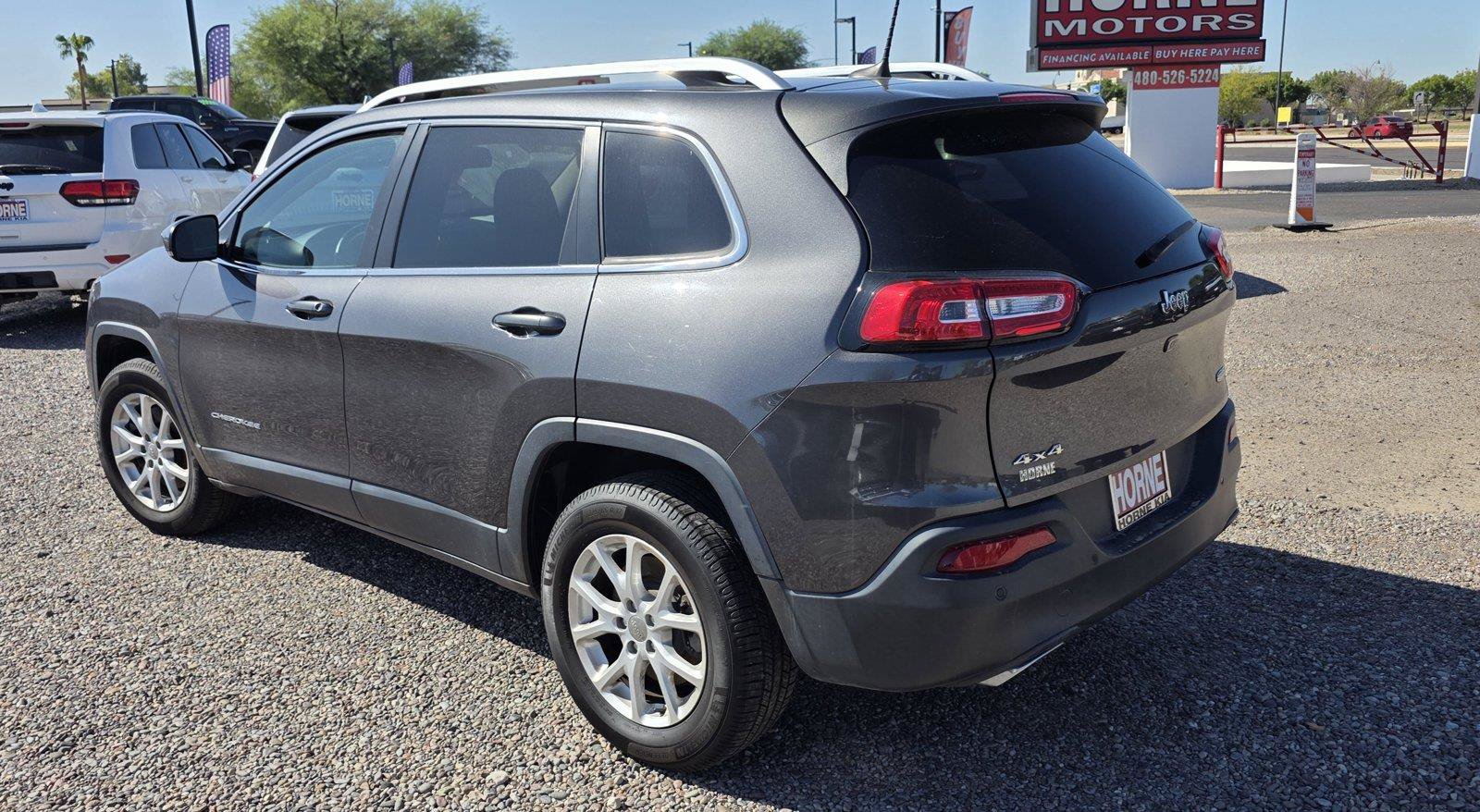 Used 2017 Jeep Cherokee Latitude w/ Safety/Convenience Group AWD/4WD image 7