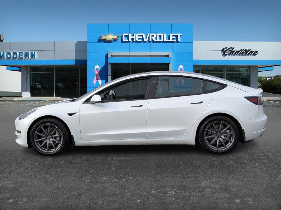 Used 2022 Tesla Model 3 Long Range image 2