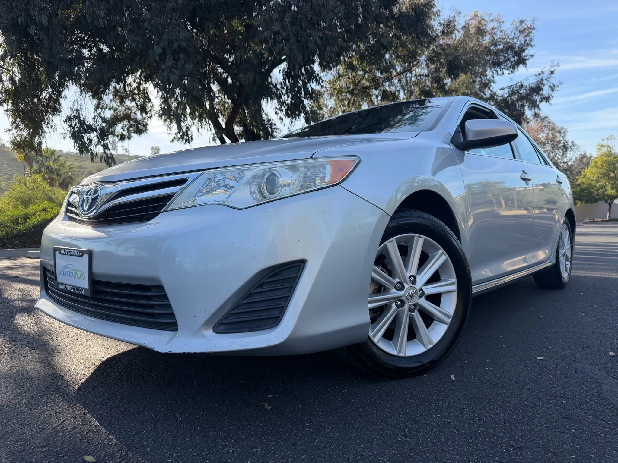 Used 2013 Toyota Camry LE image 1