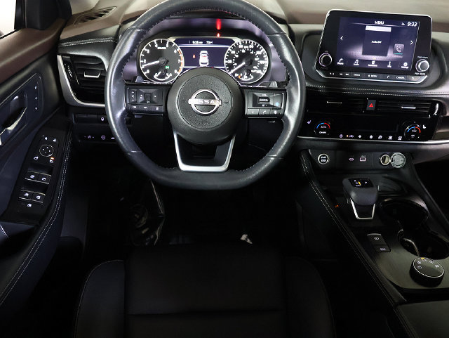 Used 2023 Nissan Rogue SL AWD/4WD image 3