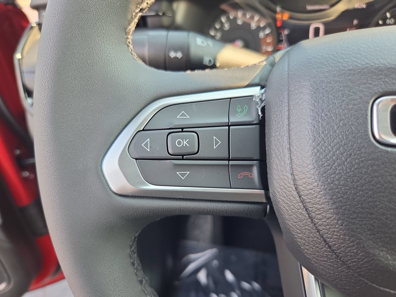 New 2026 Jeep Compass Latitude AWD/4WD image 30