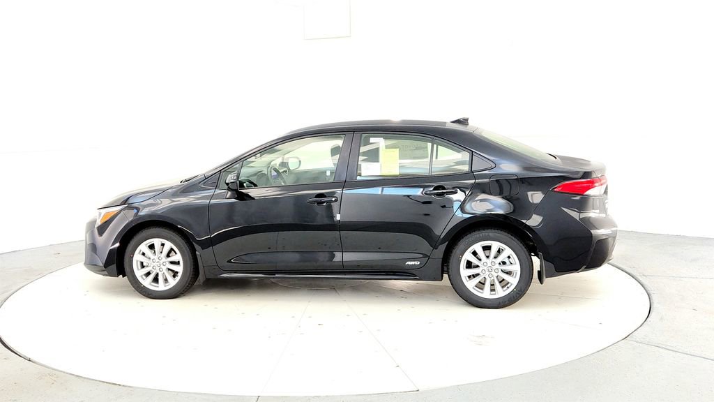 New 2026 Toyota Corolla LE AWD/4WD image 4