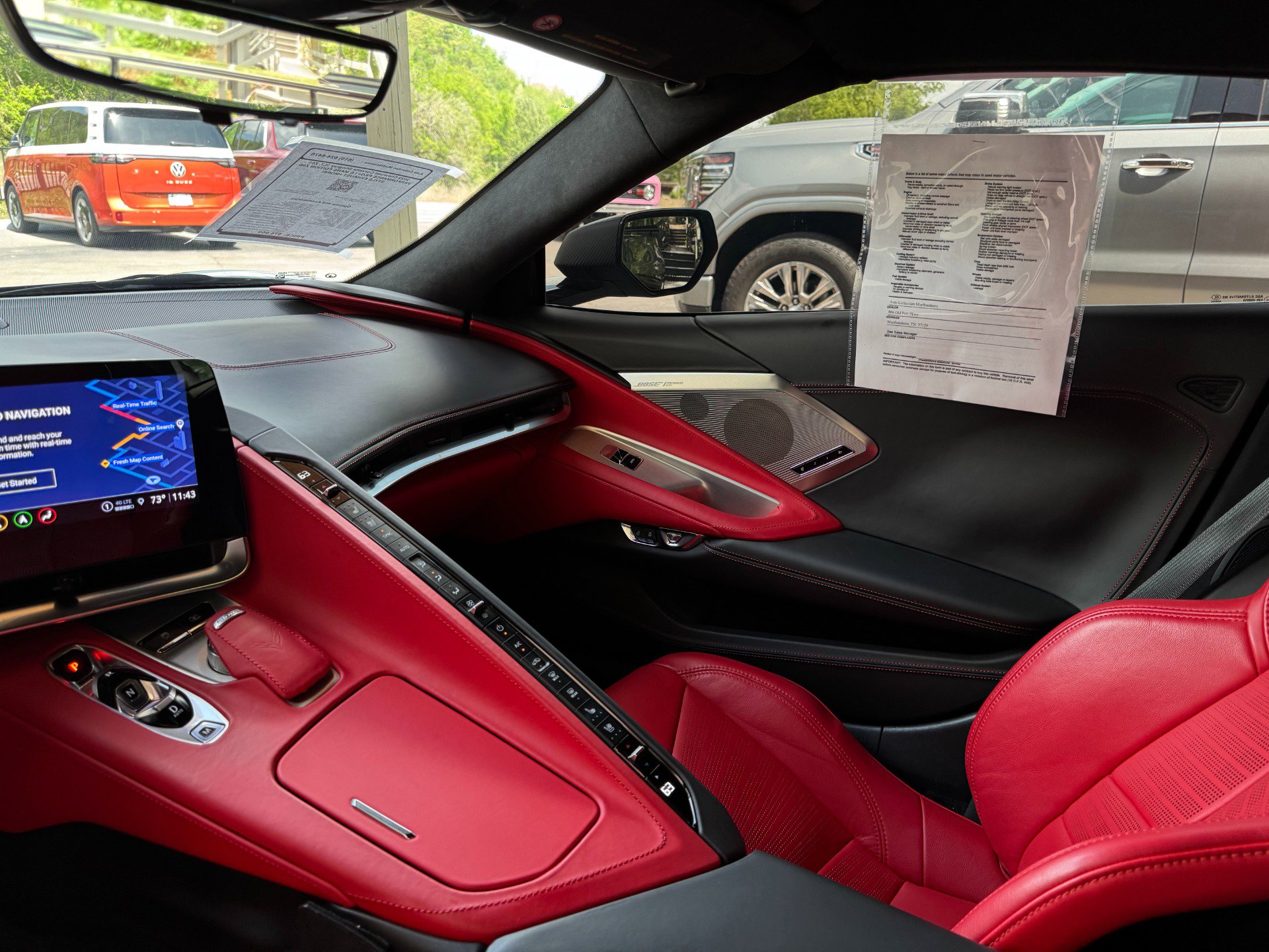 Used 2023 Chevrolet Corvette Stingray Premium Cpe w/ Z51 Performance Package RWD image 13