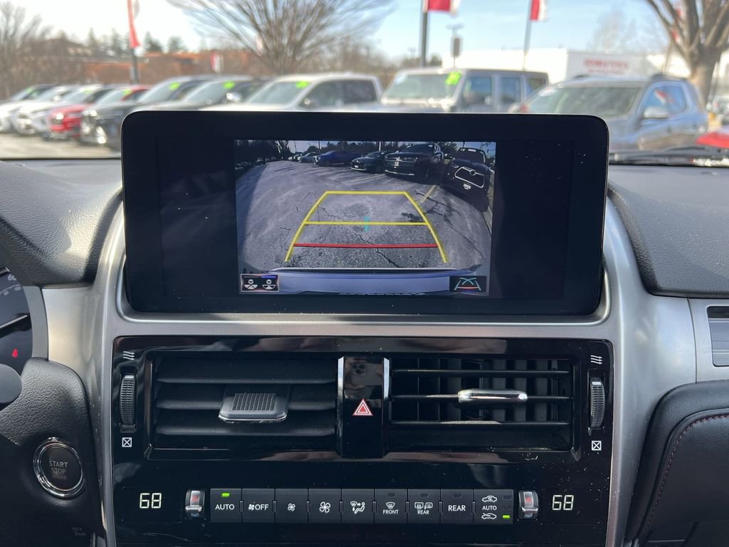 Used 2023 Lexus GX 460 Premium w/ Premium Package image 19