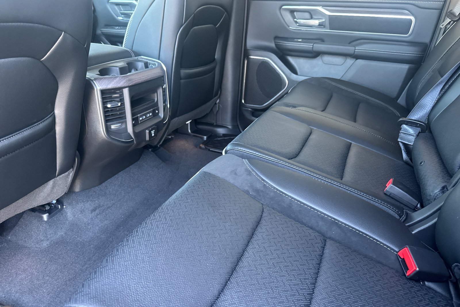 New 2026 RAM 1500 Laramie w/ Night Edition AWD/4WD image 11