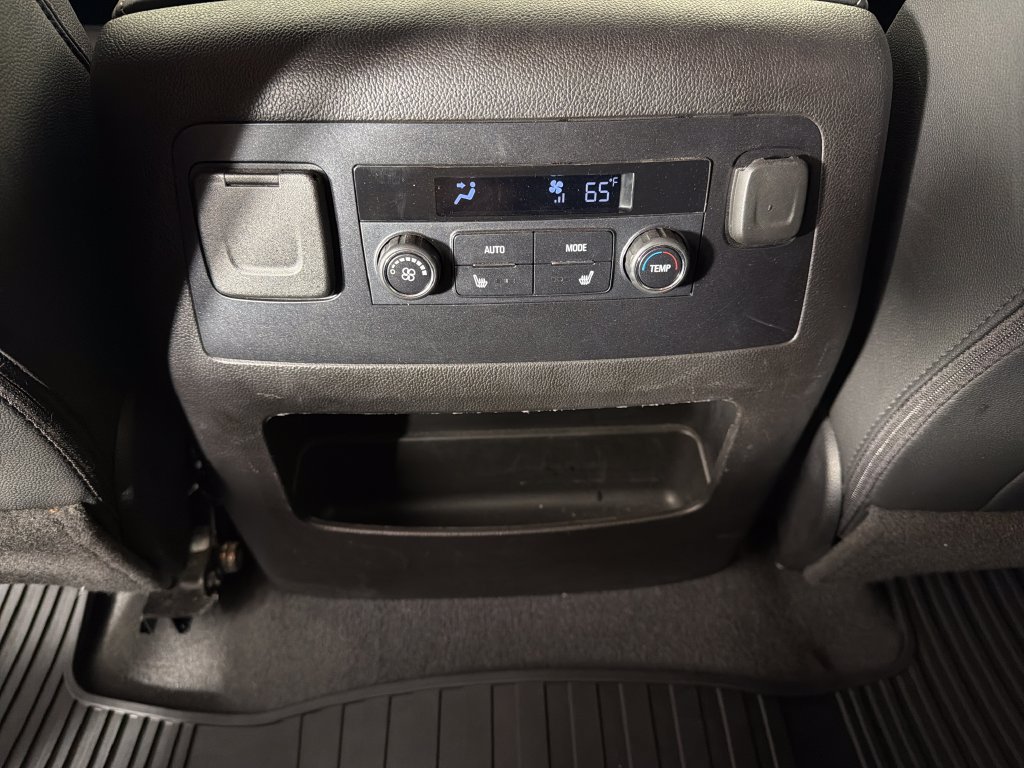 Used 2019 Chevrolet Suburban Premier w/ RST 6.2L Performance Edition AWD/4WD image 17