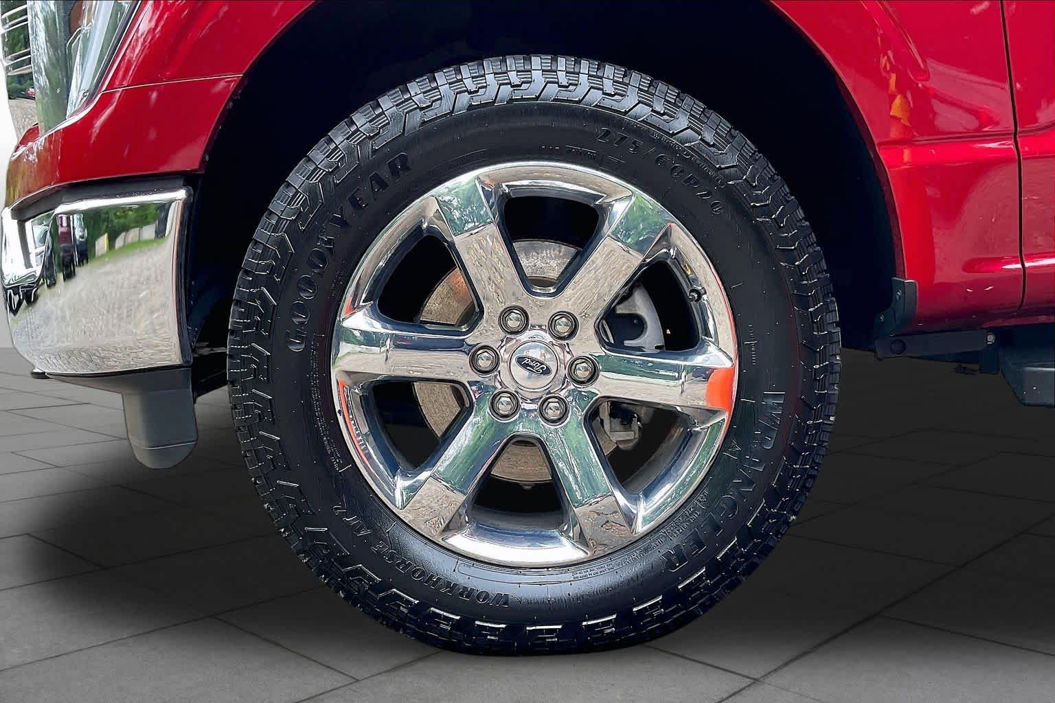 Used 2022 Ford F150 XLT w/ Equipment Group 302A High AWD/4WD image 11
