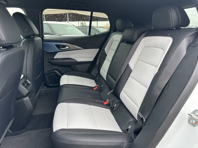 New 2026 Chevrolet Equinox EV LT image 10