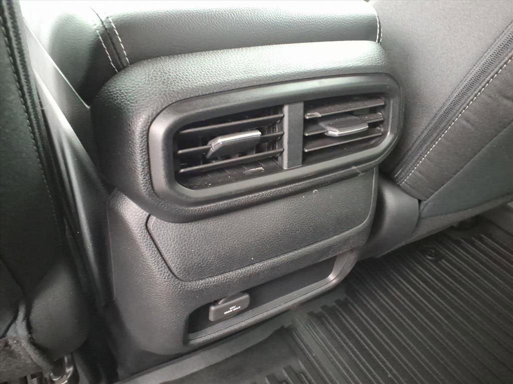 Used 2025 Honda Ridgeline Sport image 15