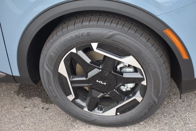 New 2027 Kia Sportage S FWD image 12