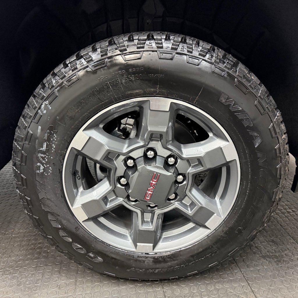 New 2026 GMC Sierra 2500 SLT image 13