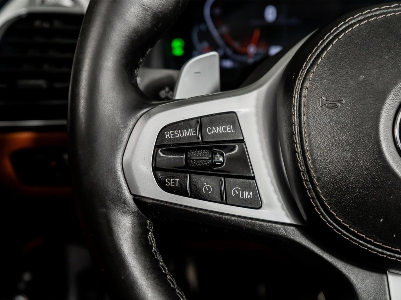 Used 2020 BMW 840i xDrive 840i xDrive Convertible w/ M Sport Package image 39