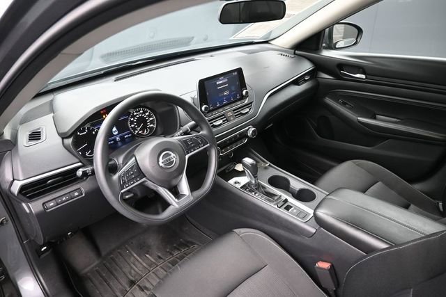 Used 2019 Nissan Altima 2.5 S AWD/4WD image 14
