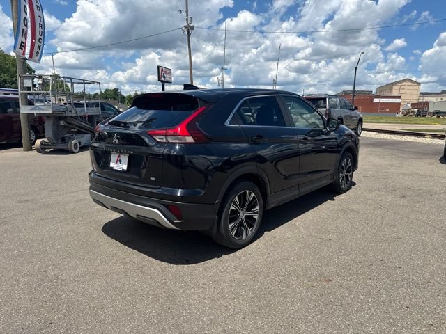 Used 2022 Mitsubishi Eclipse Cross FWD image 3