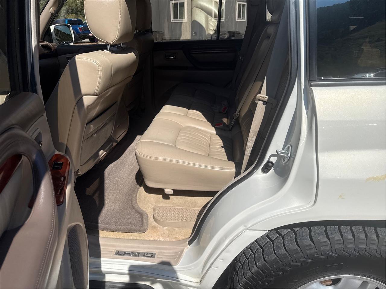 Used 1999 Lexus LX 470 4WD image 10