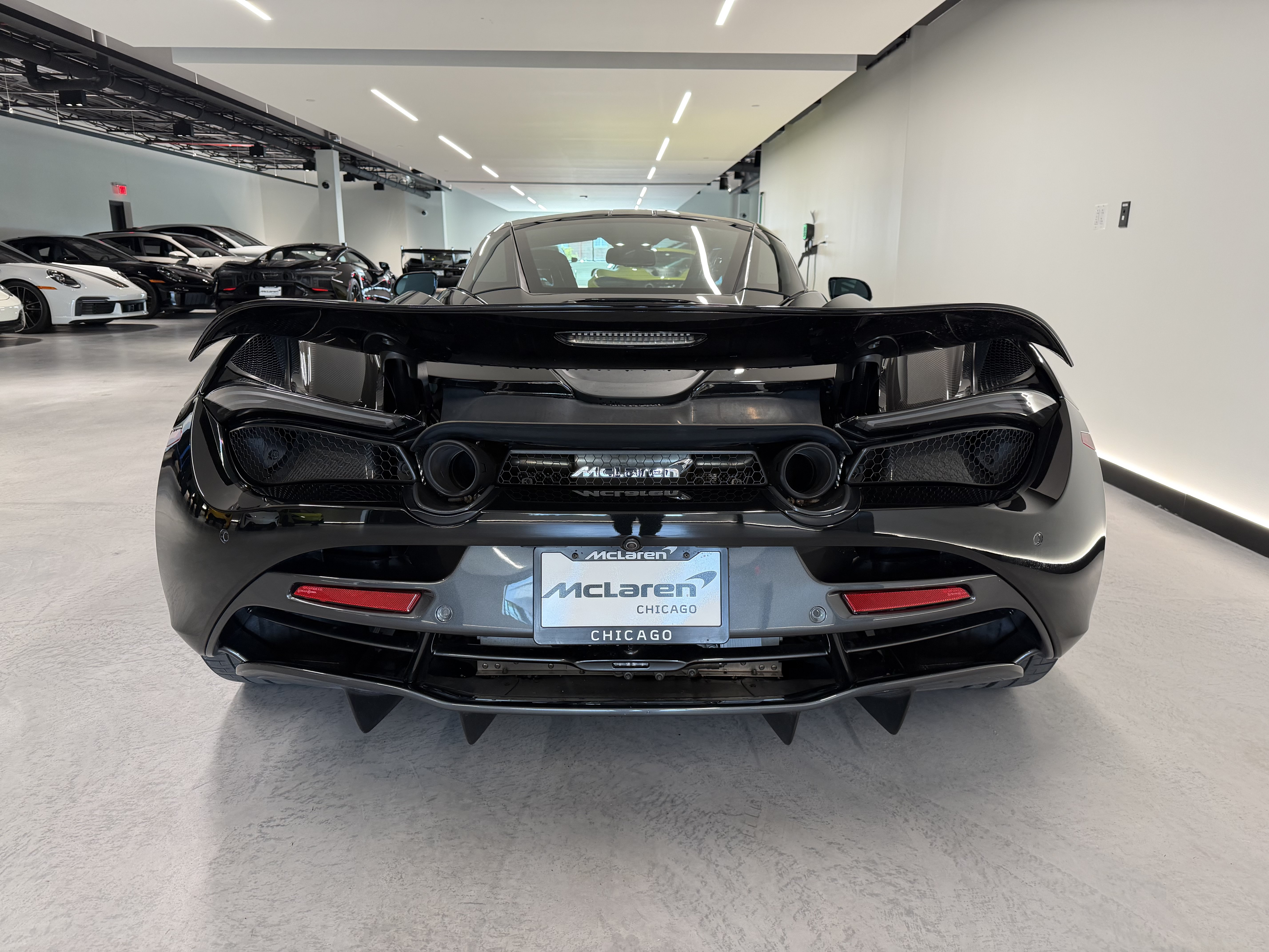 Used 2020 McLaren 720S Performance RWD image 3