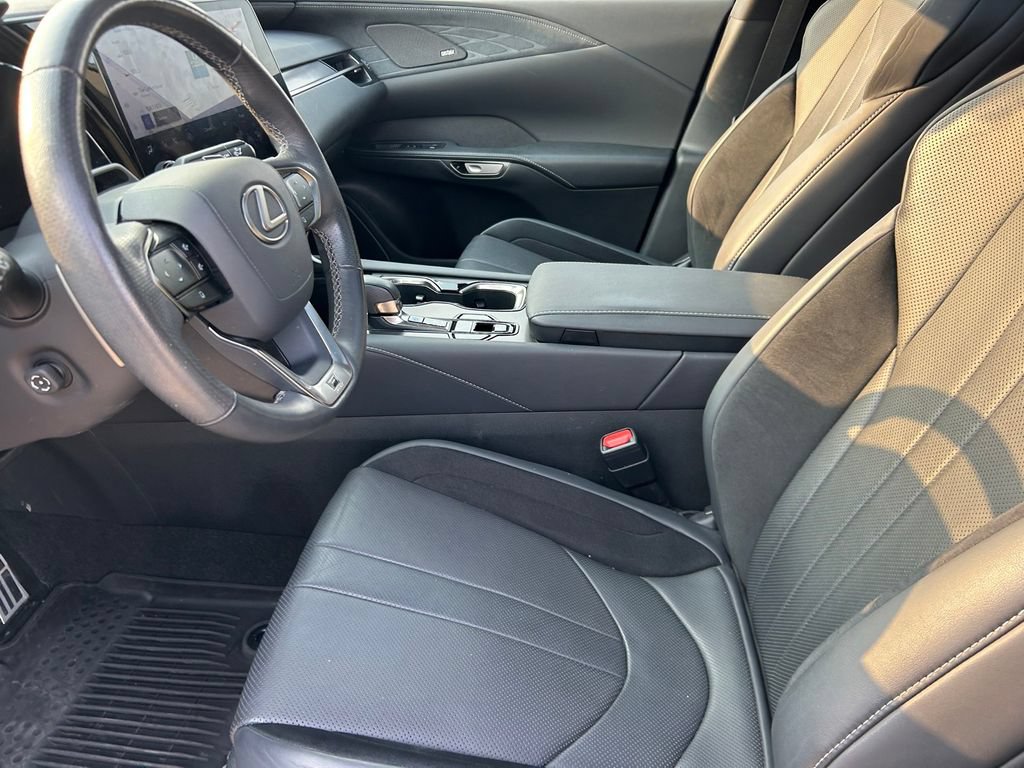 Used 2023 Lexus RX 500h F Sport w/ Accessory Package (K3) AWD/4WD image 11