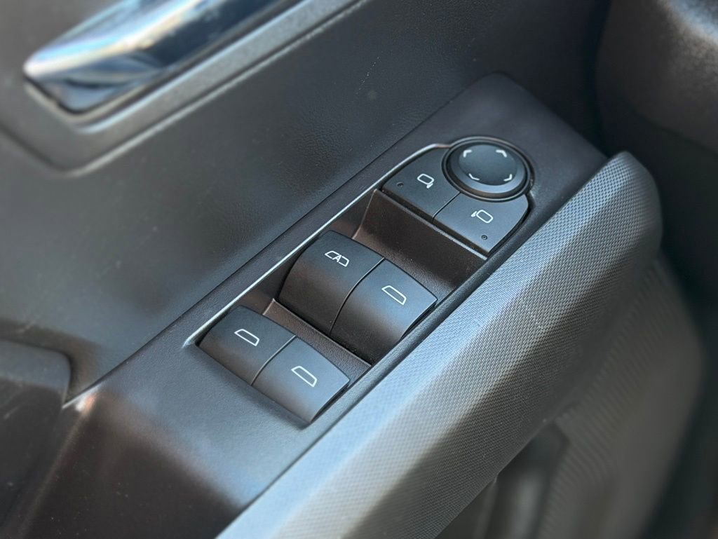 Used 2024 Chevrolet Colorado LT w/ LT Convenience Package image 20