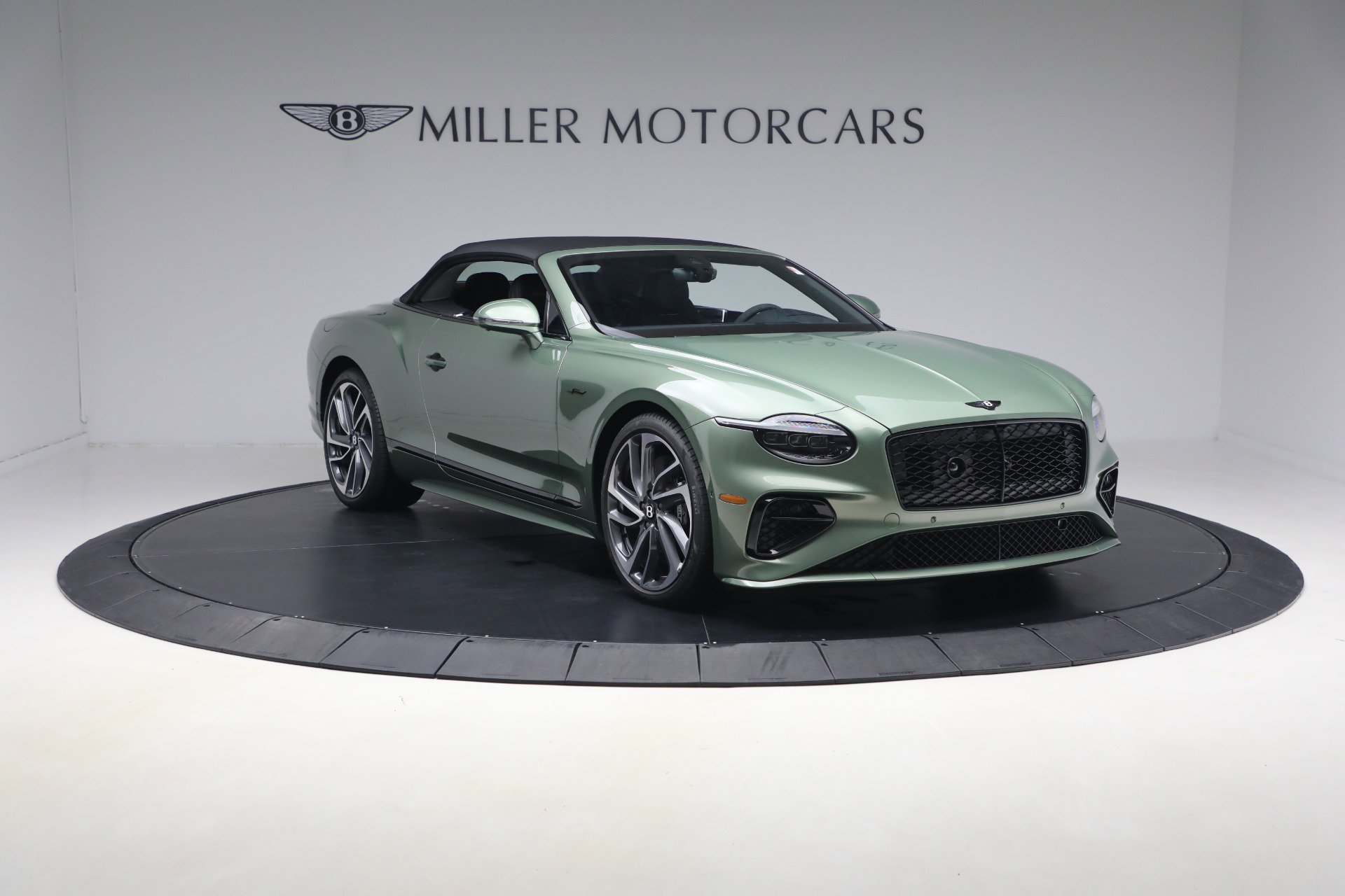 Used 2025 Bentley Continental GT Speed image 19