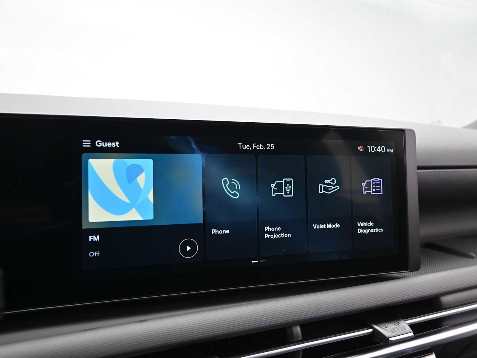 Certified 2025 Hyundai Santa Cruz SEL image 18