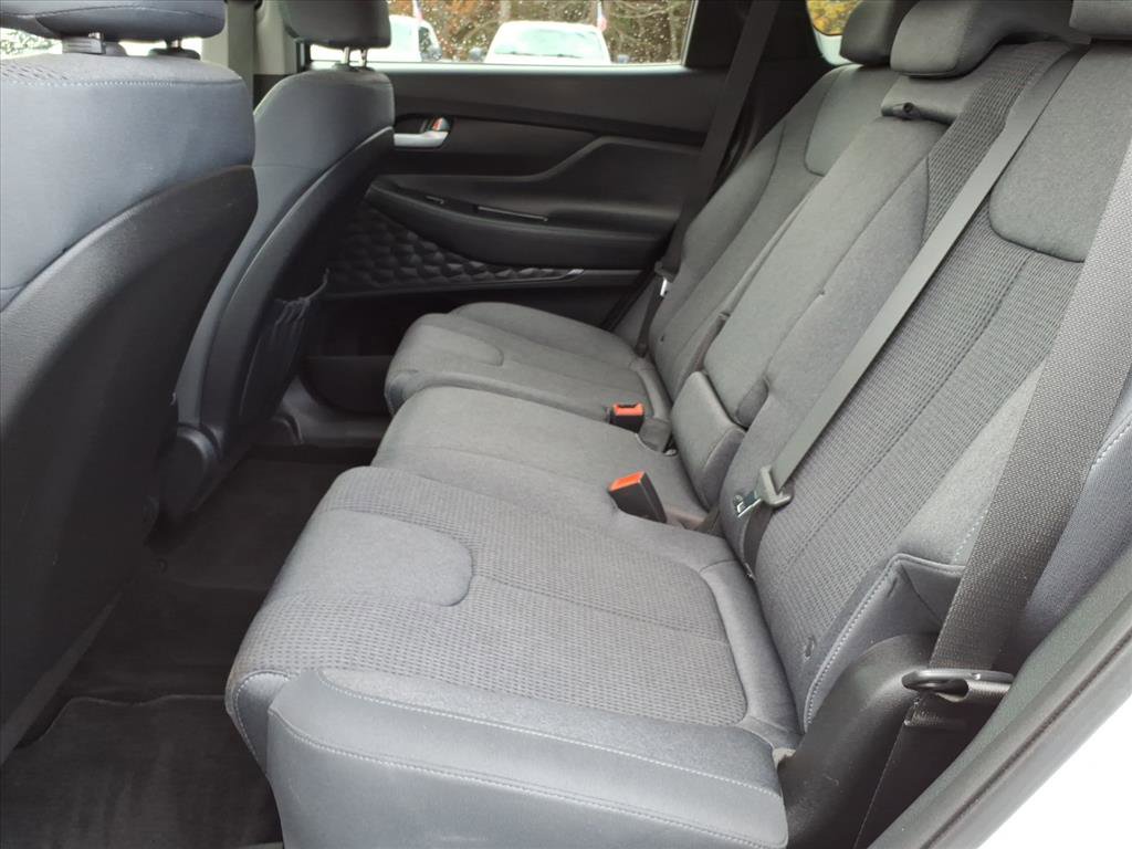 Used 2021 Hyundai Santa Fe SE image 9