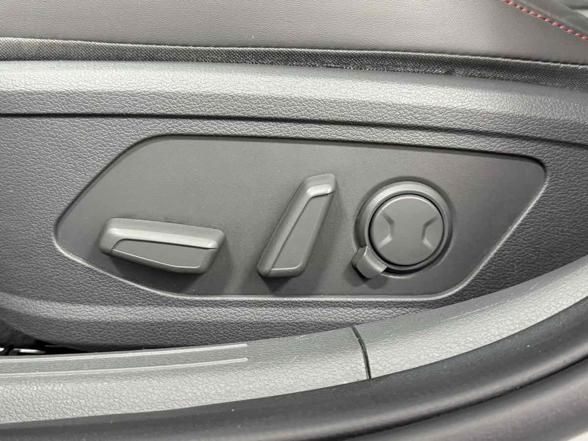 Used 2022 Hyundai Sonata N Line image 33