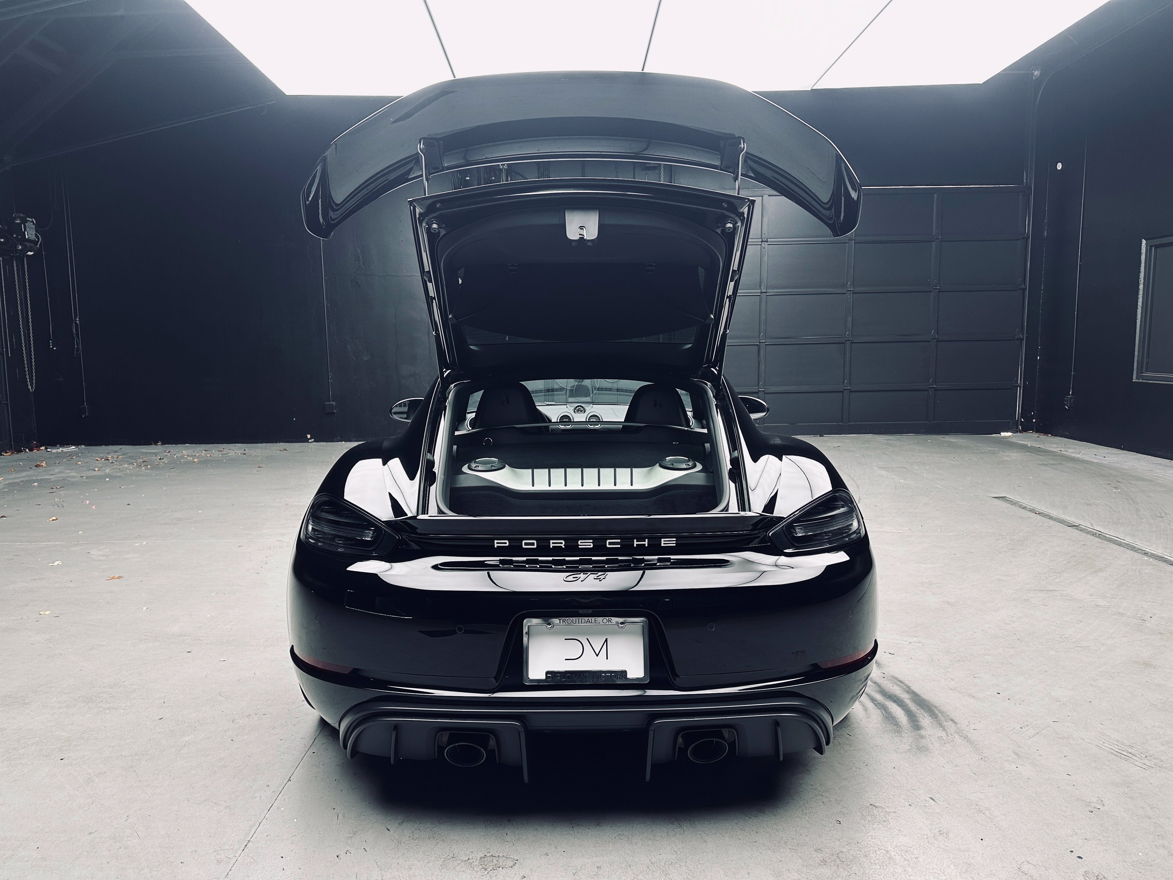 Used 2020 Porsche 718 Cayman GT4 RWD image 34