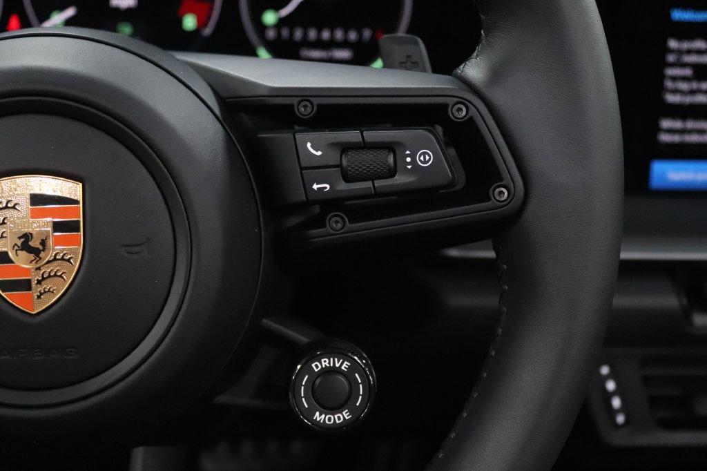 Used 2026 Porsche 911 GTS image 21