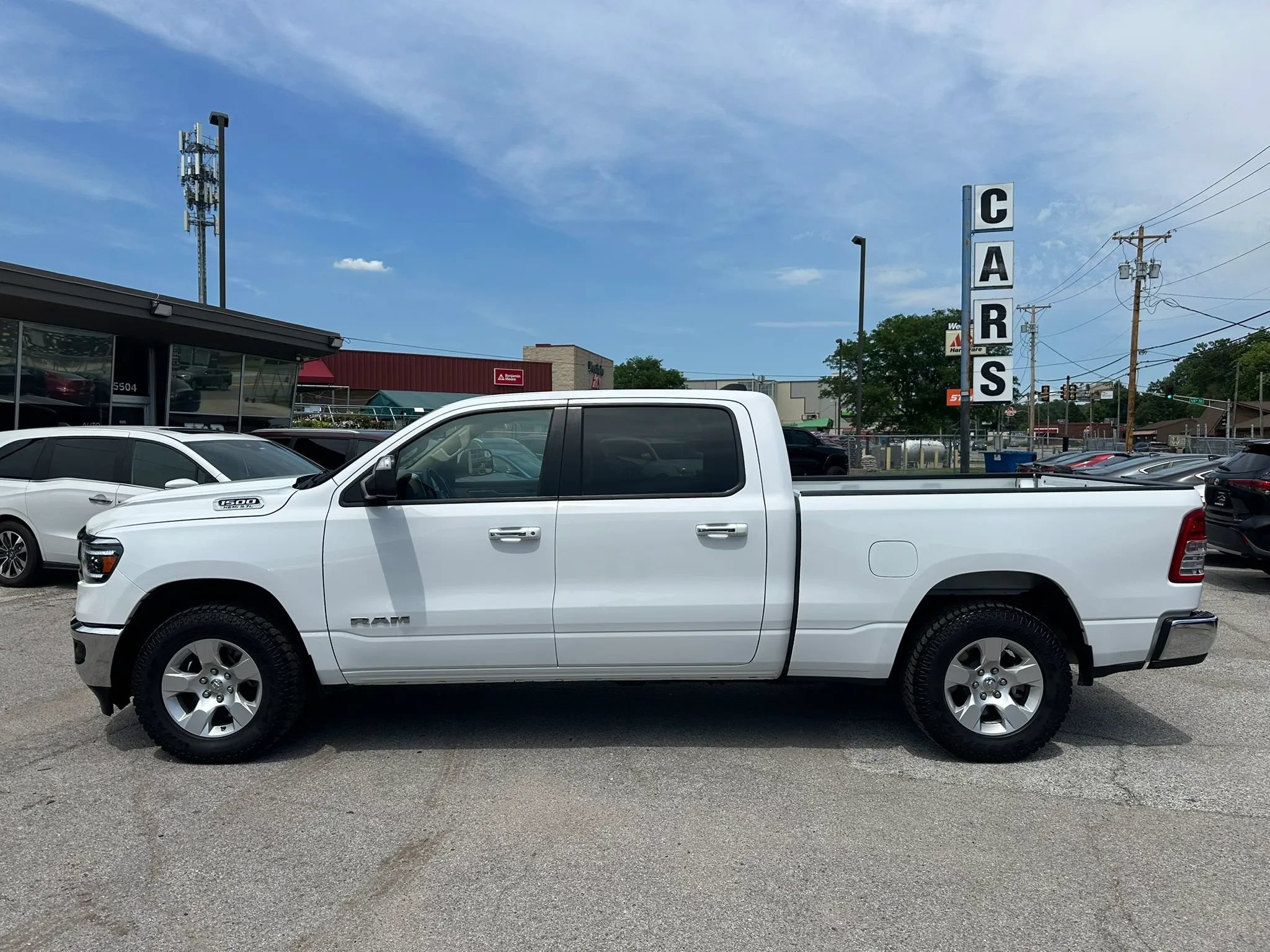 Used 2019 RAM 1500 Big Horn AWD/4WD image 2