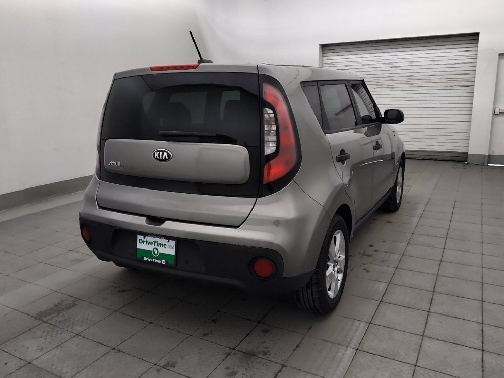 Used 2017 Kia Soul FWD image 9