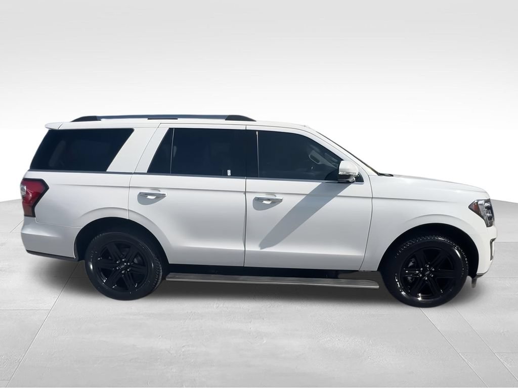 Used 2020 Ford Expedition Limited w/ Equipment Group 301A AWD/4WD image 9