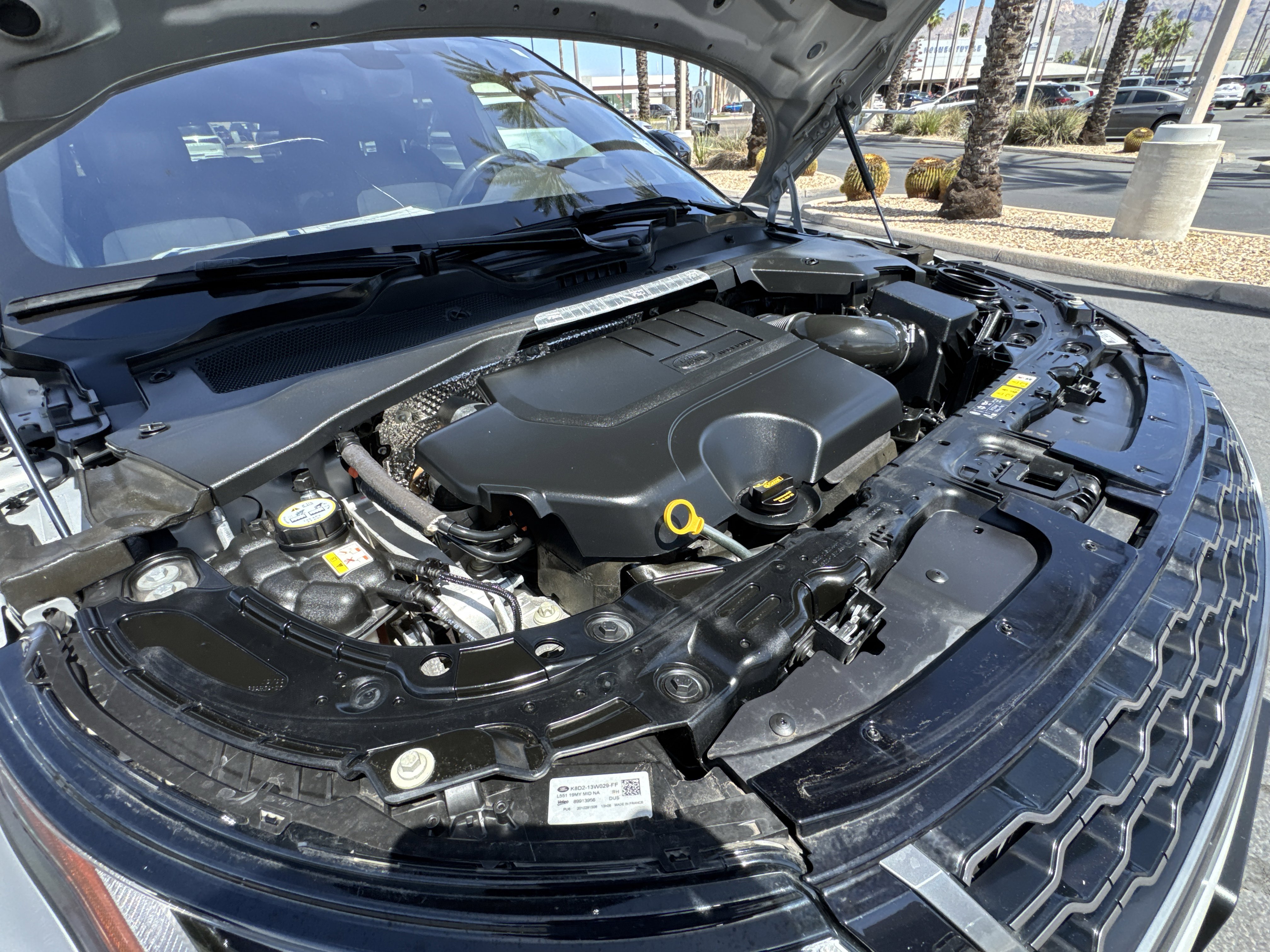 Used 2020 Land Rover Range Rover Evoque First Edition image 31