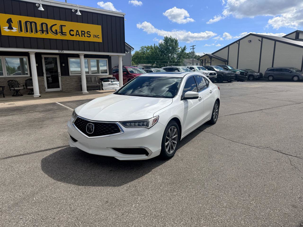 Used 2020 Acura TLX FWD image 2