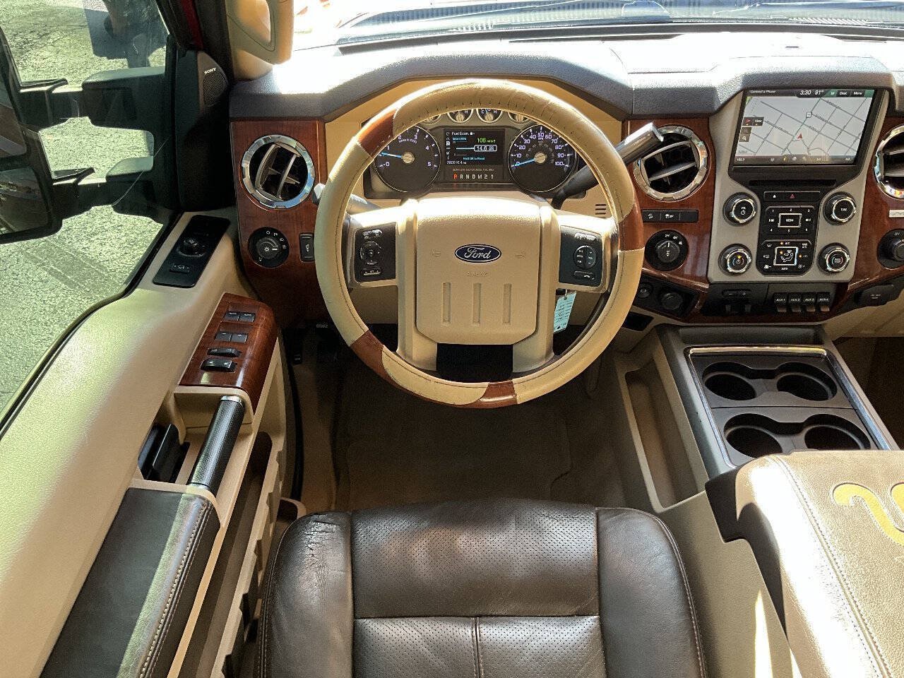 Used 2015 Ford F250 King Ranch w/ FX4 Off-Road Package AWD/4WD image 23