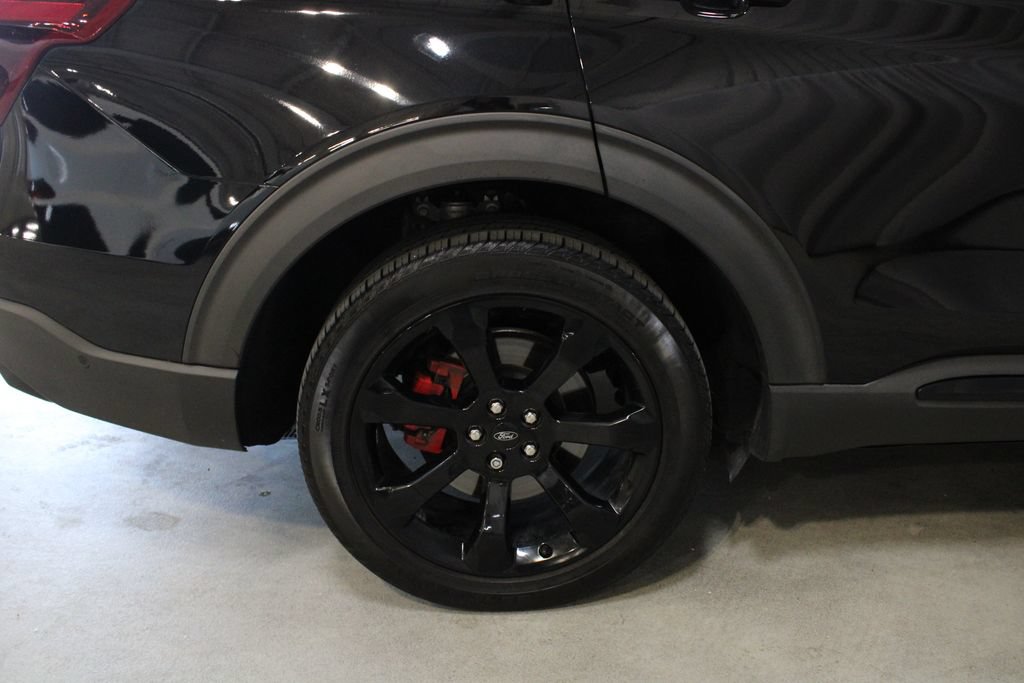 Used 2020 Ford Explorer ST w/ ST High-Performance Pack AWD/4WD image 30