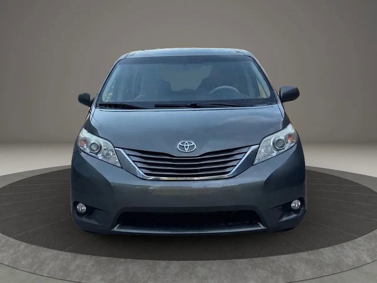 Used 2012 Toyota Sienna XLE w/ Entertainment Pkg