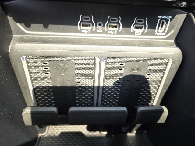 Used 2025 RAM 2500 Limited AWD/4WD image 27