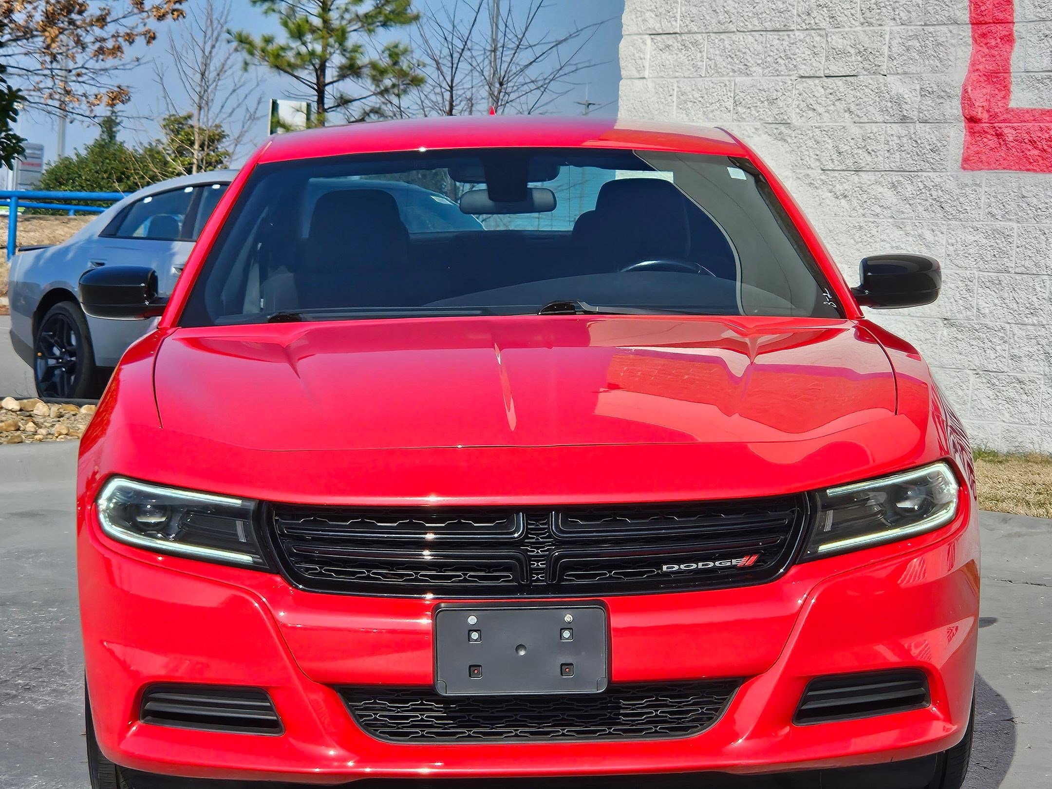 Used 2023 Dodge Charger SXT image 2