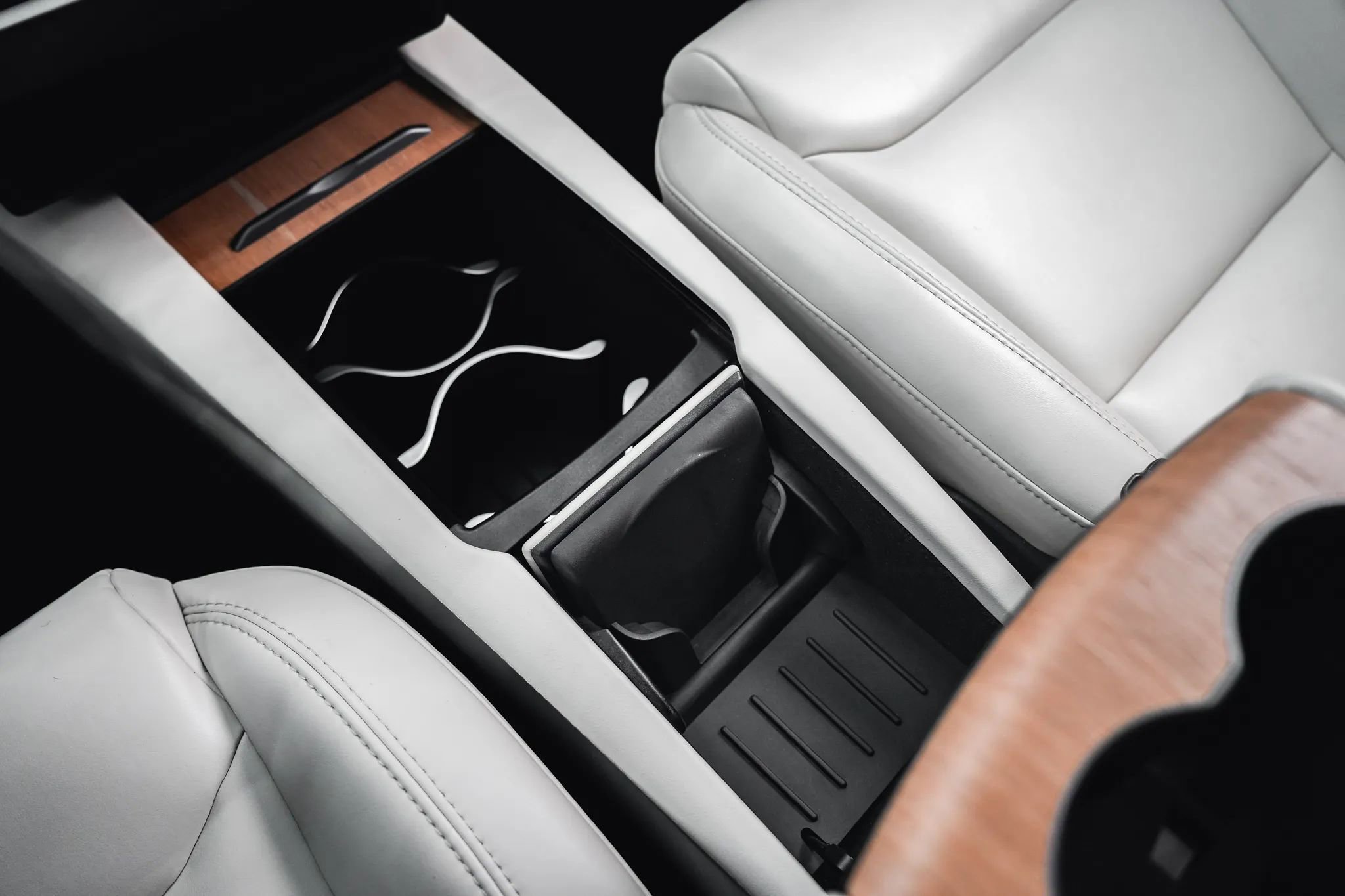 Used 2020 Tesla Model S AWD image 59