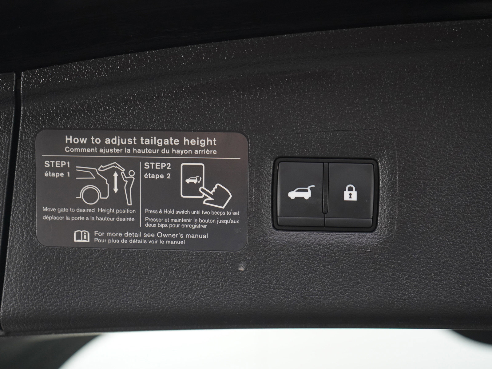 Used 2025 INFINITI QX55 Sensory w/ Lighting Package AWD/4WD image 17