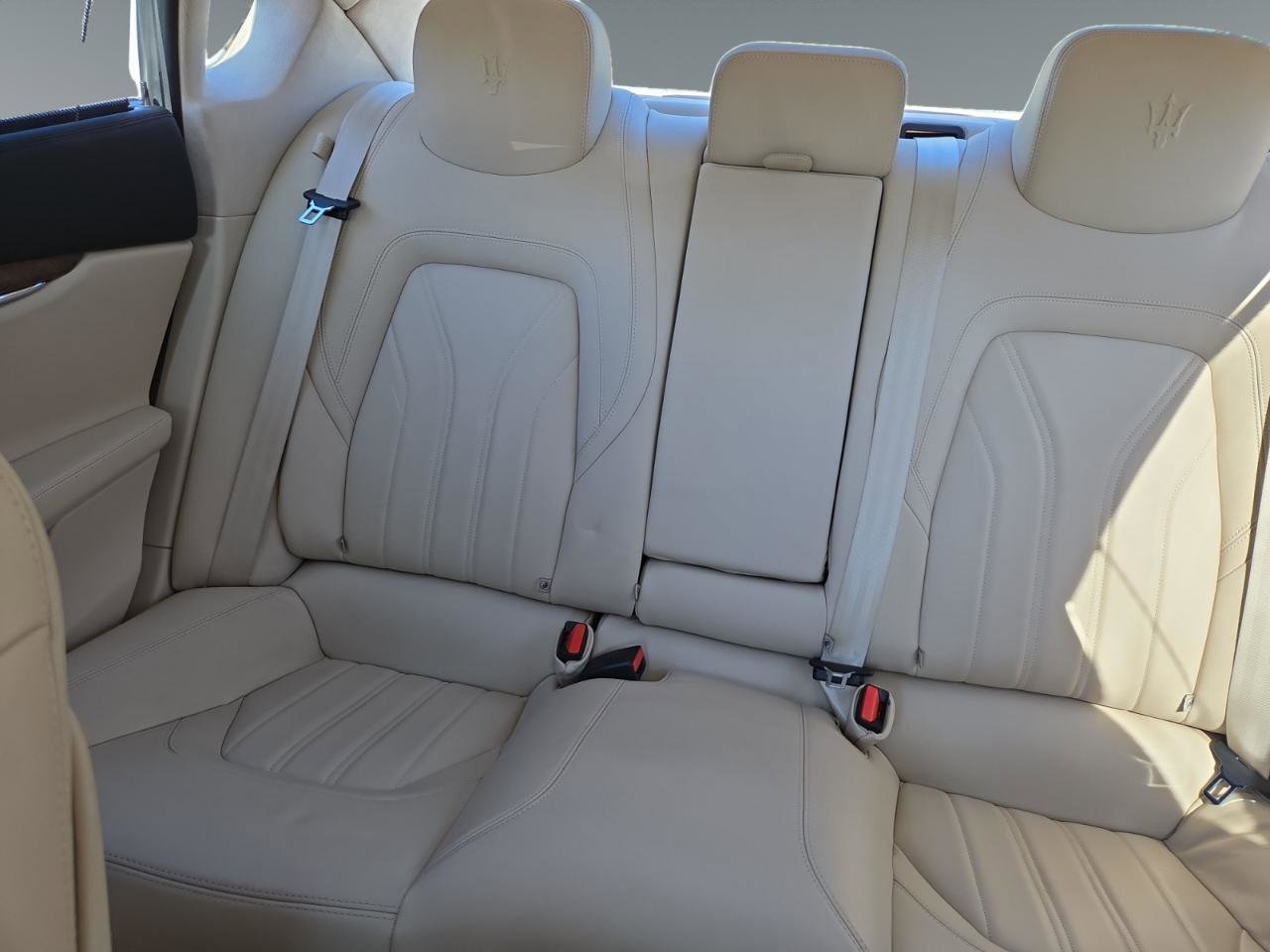 Used 2015 Maserati Quattroporte S Q4 AWD/4WD image 13