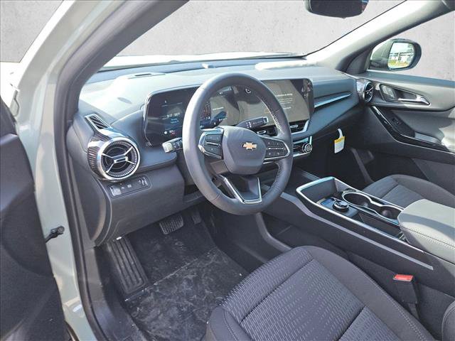 Used 2026 Chevrolet Equinox LT w/ Safety and Technology Package FWD video 3
